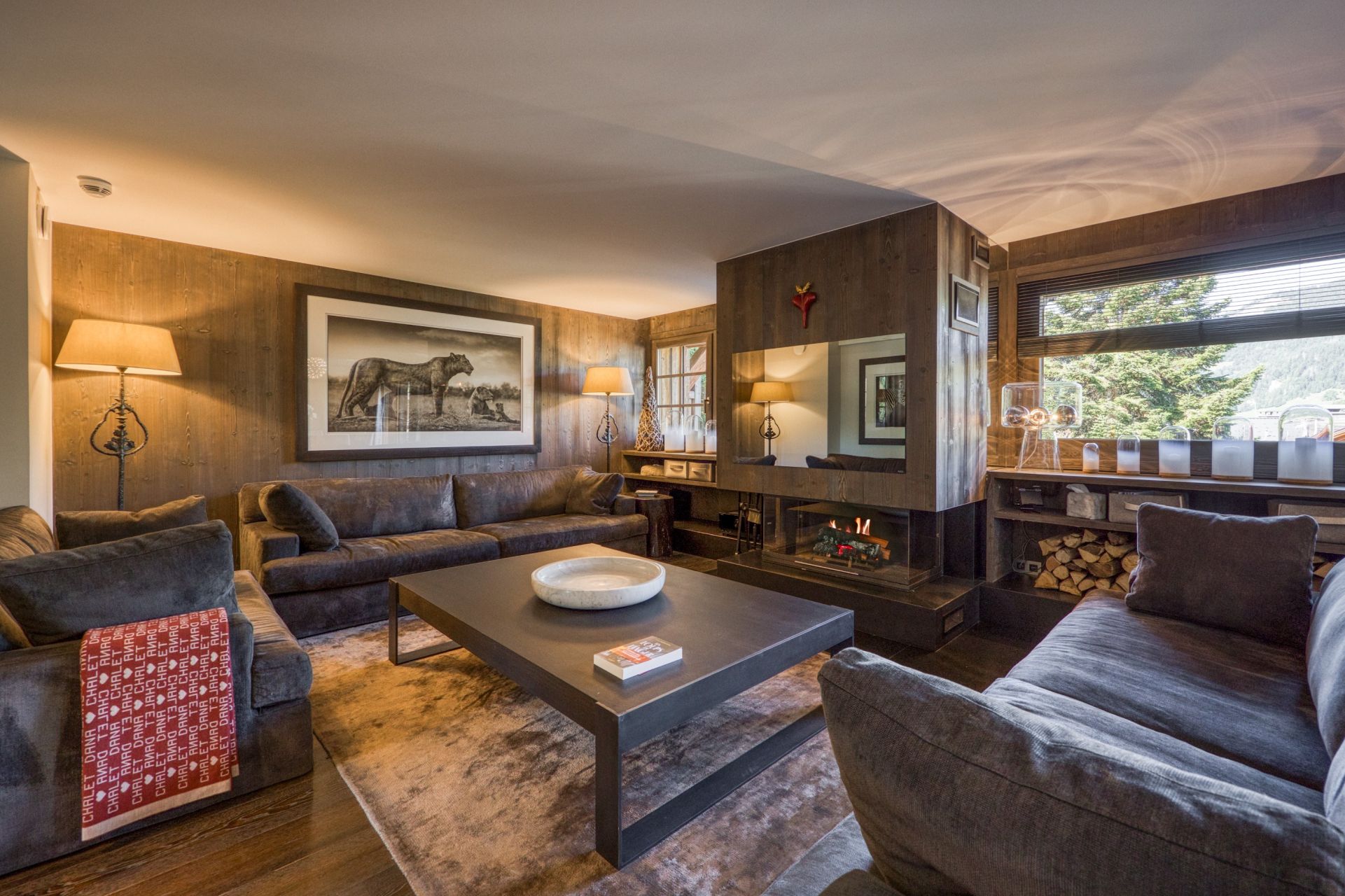 luxury chalet 9 Rooms for seasonal rent on MEGEVE (74120)