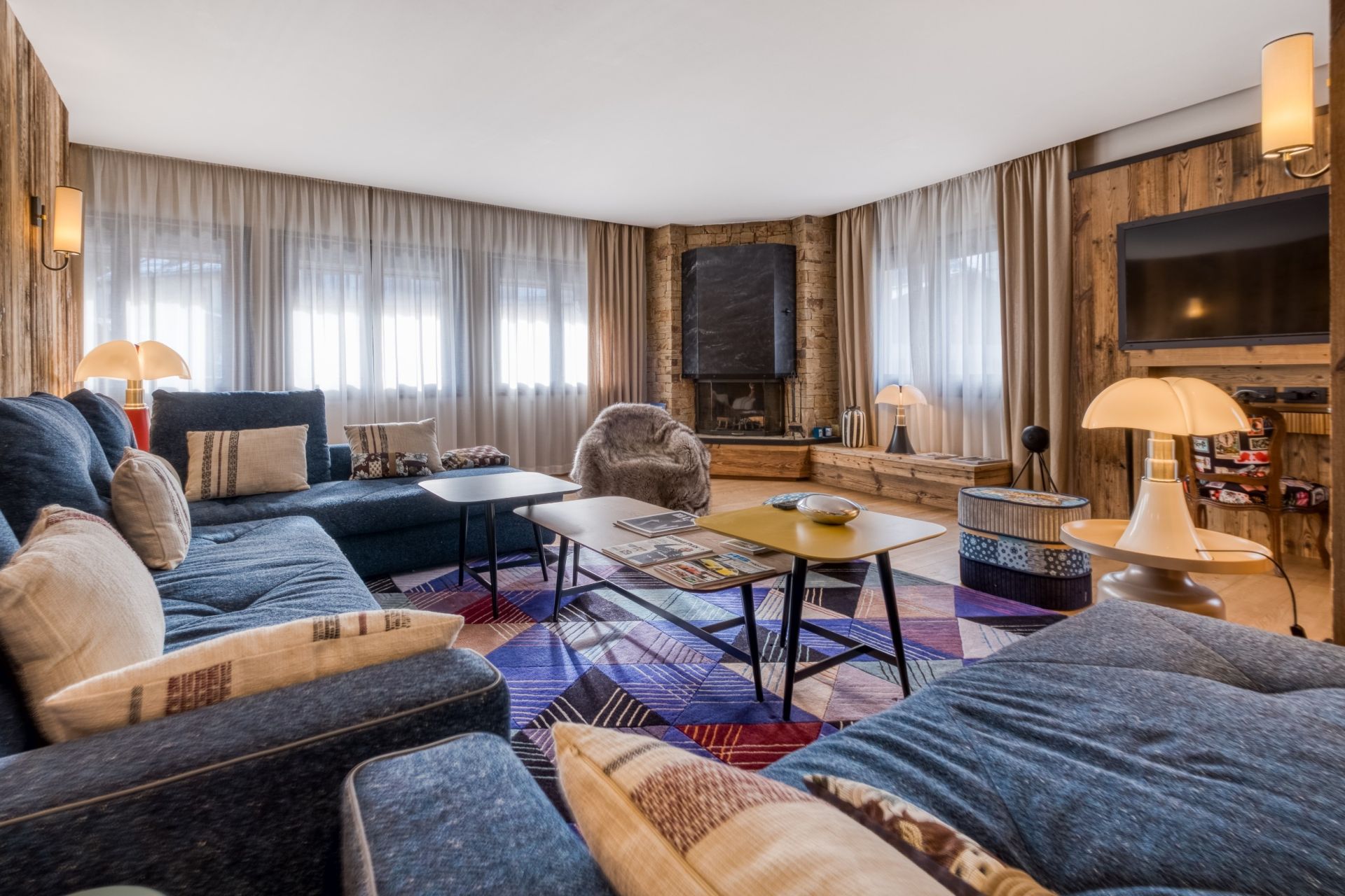 luxury apartment 5 Rooms for seasonal rent on MEGEVE (74120)