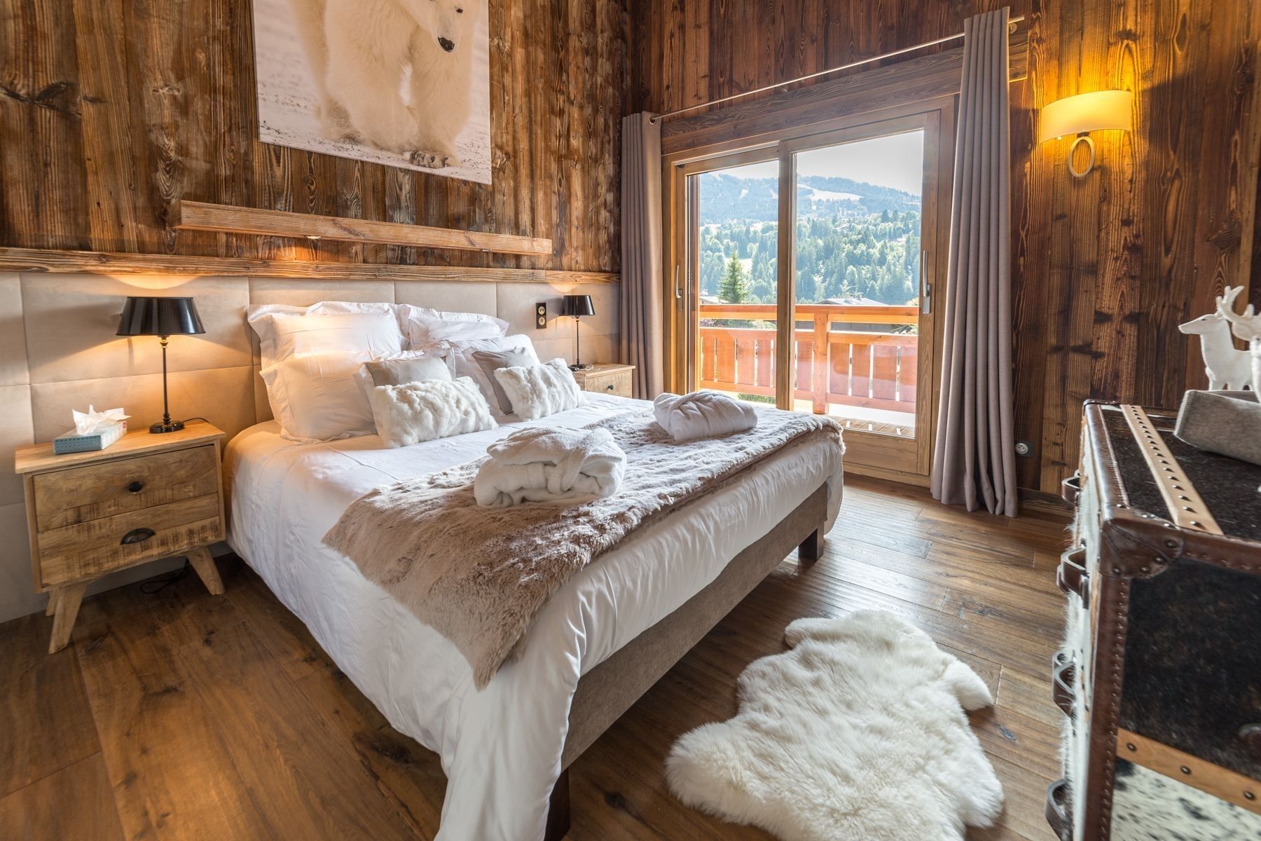 luxury chalet 8 Rooms for seasonal rent on MEGEVE (74120)