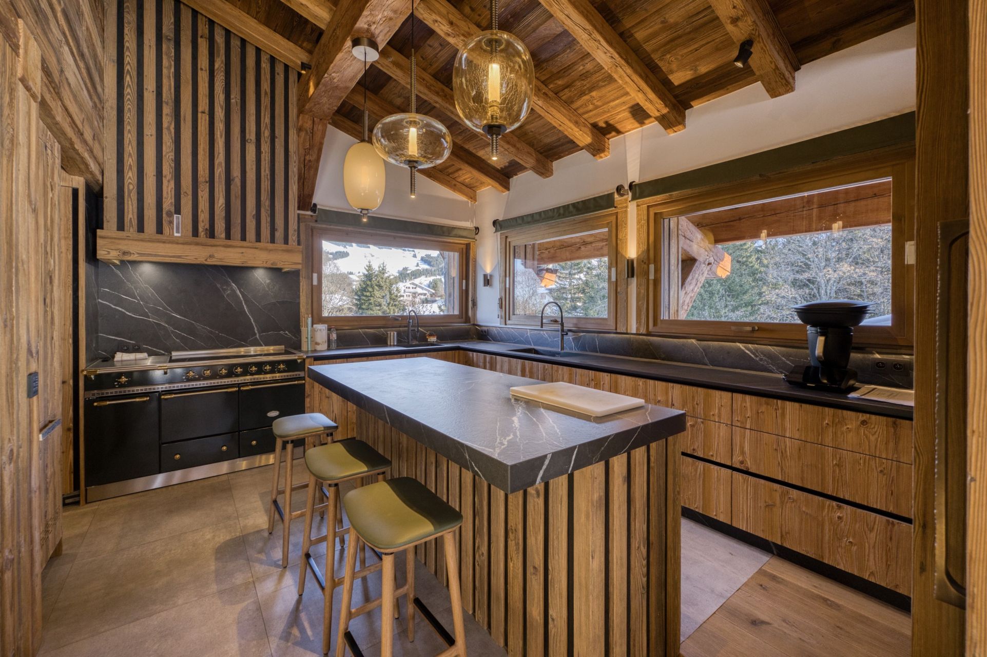 chalet de luxe 10 Pièces en location saisonnière sur MEGEVE (74120)