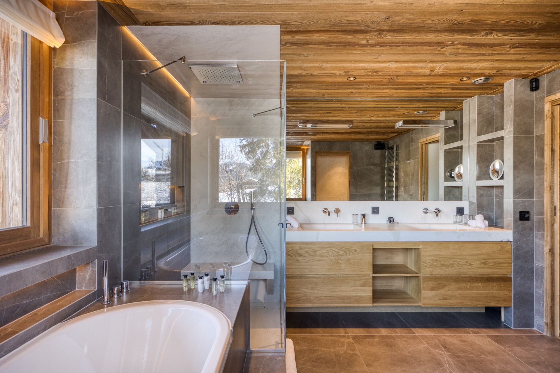 chalet de luxe 10 Pièces en location saisonnière sur MEGEVE (74120)