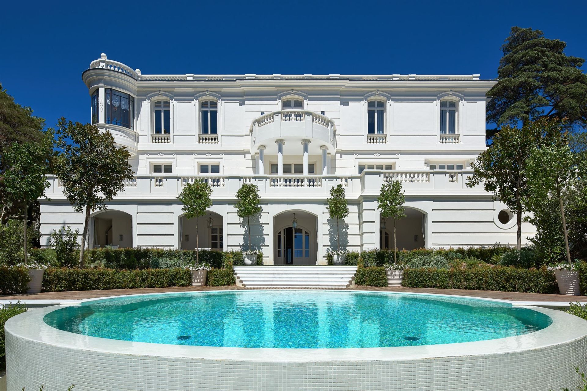 Rental Luxury villa Cannes (06400) 1000 m²
