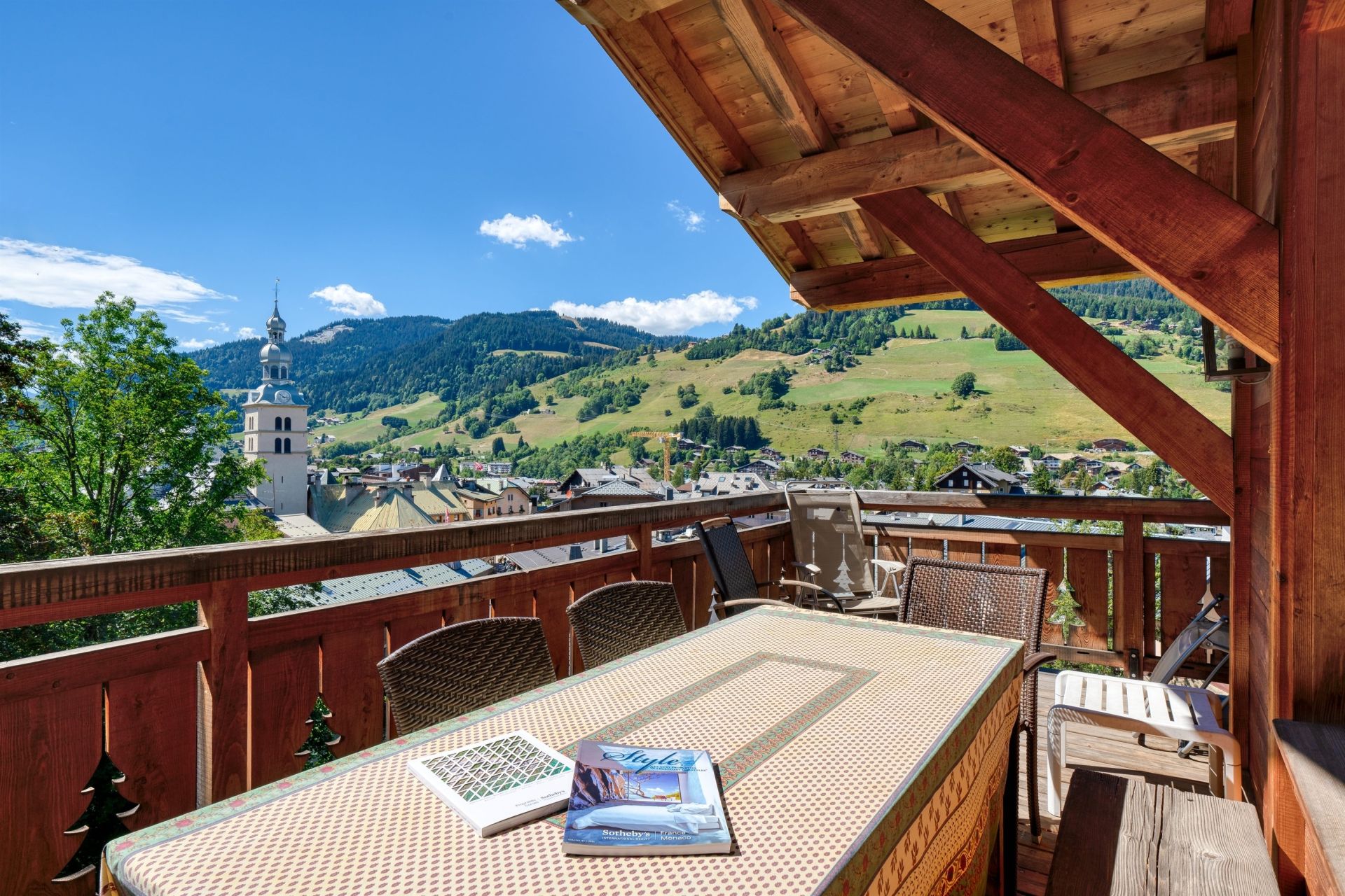 chalet de luxe 5 Pièces en location saisonnière sur MEGEVE (74120)