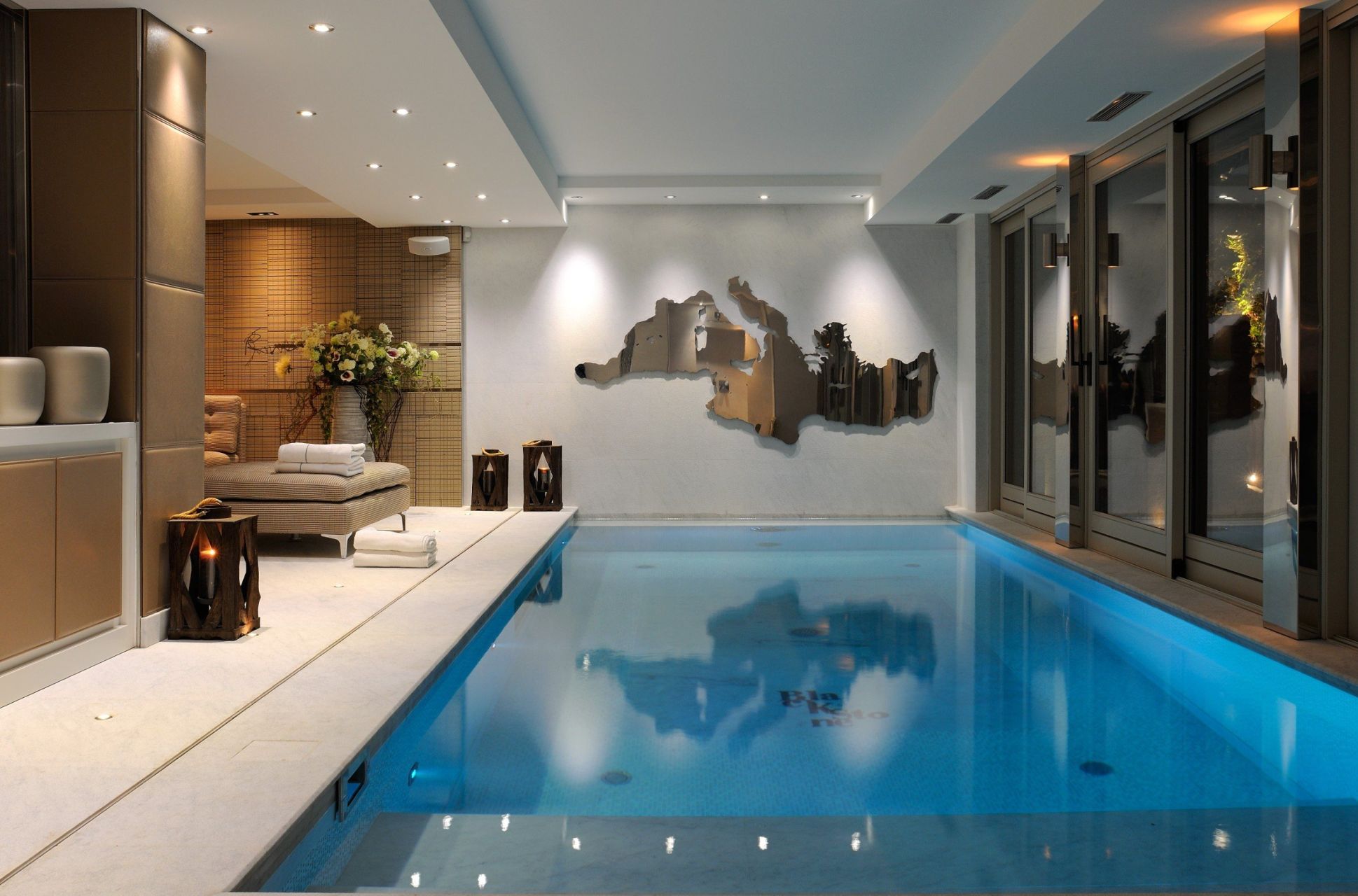luxury chalet 7 Rooms for seasonal rent on MEGEVE (74120)