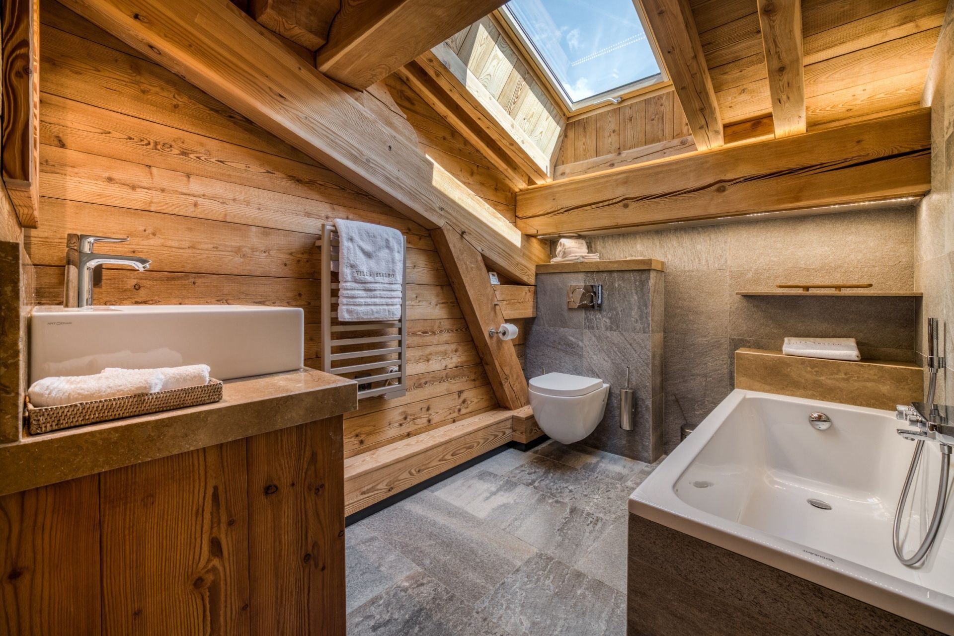 chalet de luxe 10 Pièces en location saisonnière sur MEGEVE (74120)