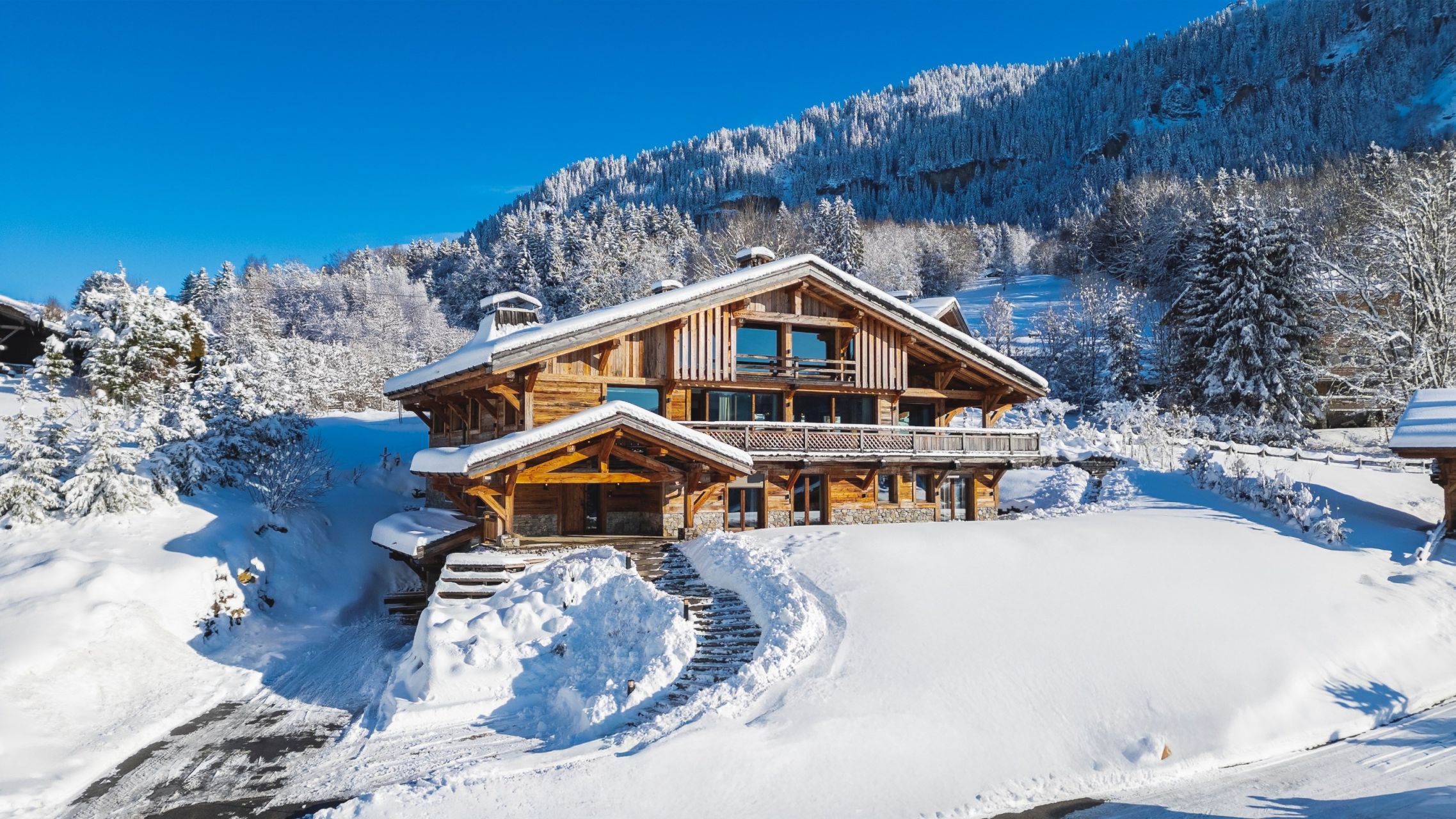chalet de luxe 12 Pièces en location saisonnière sur MEGEVE (74120)