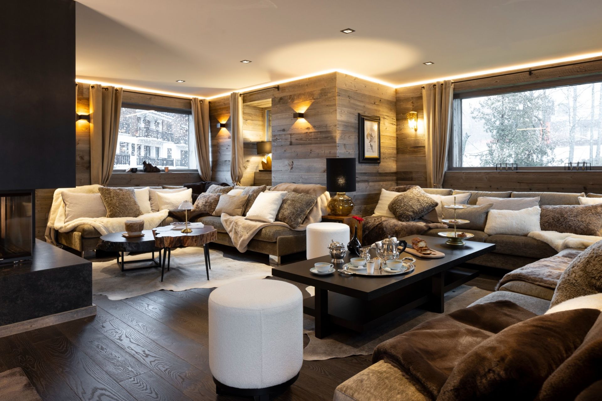 luxury chalet 13 Rooms for seasonal rent on MEGEVE (74120)