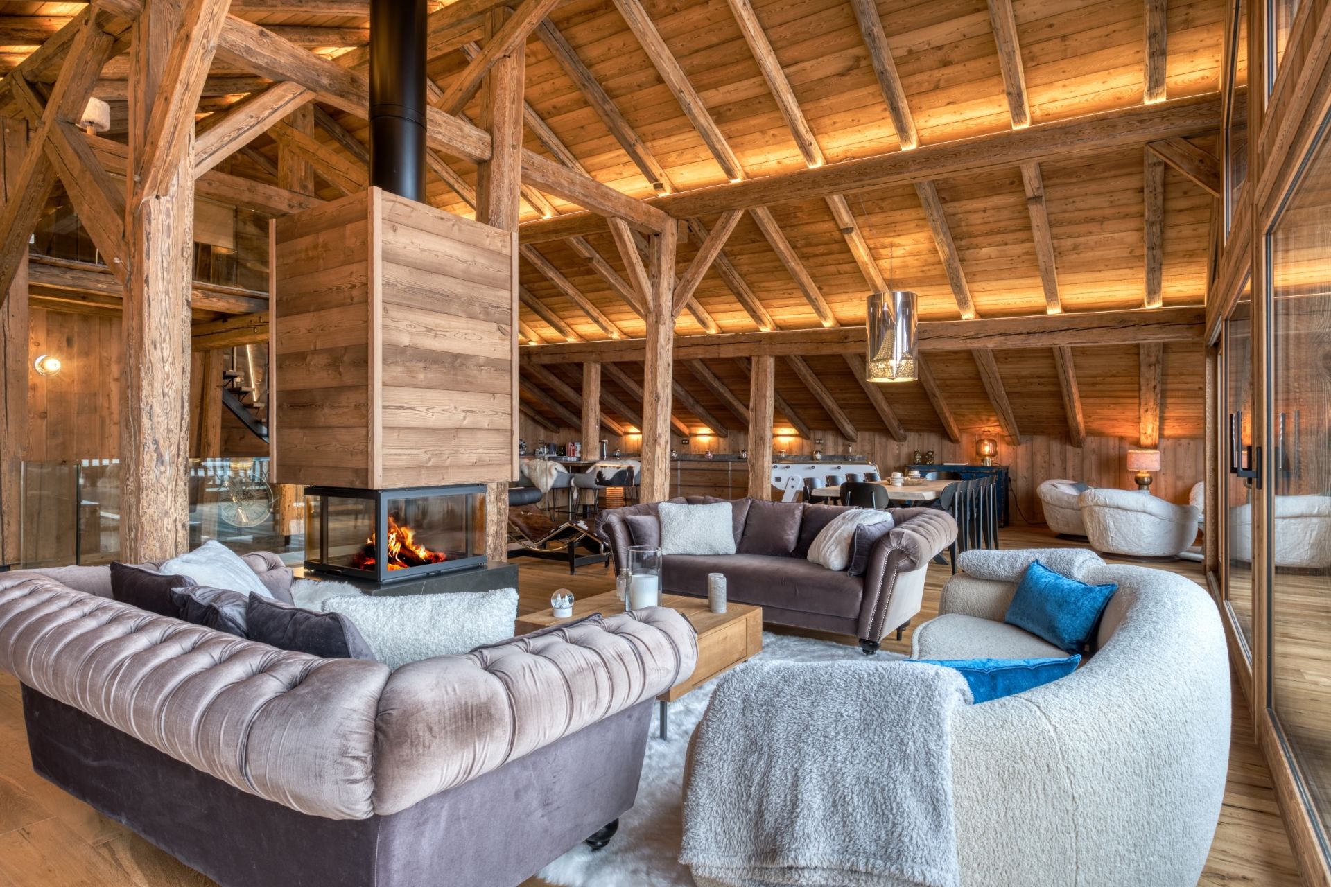 luxury farmhouse 6 Rooms for seasonal rent on COMBLOUX (74920)