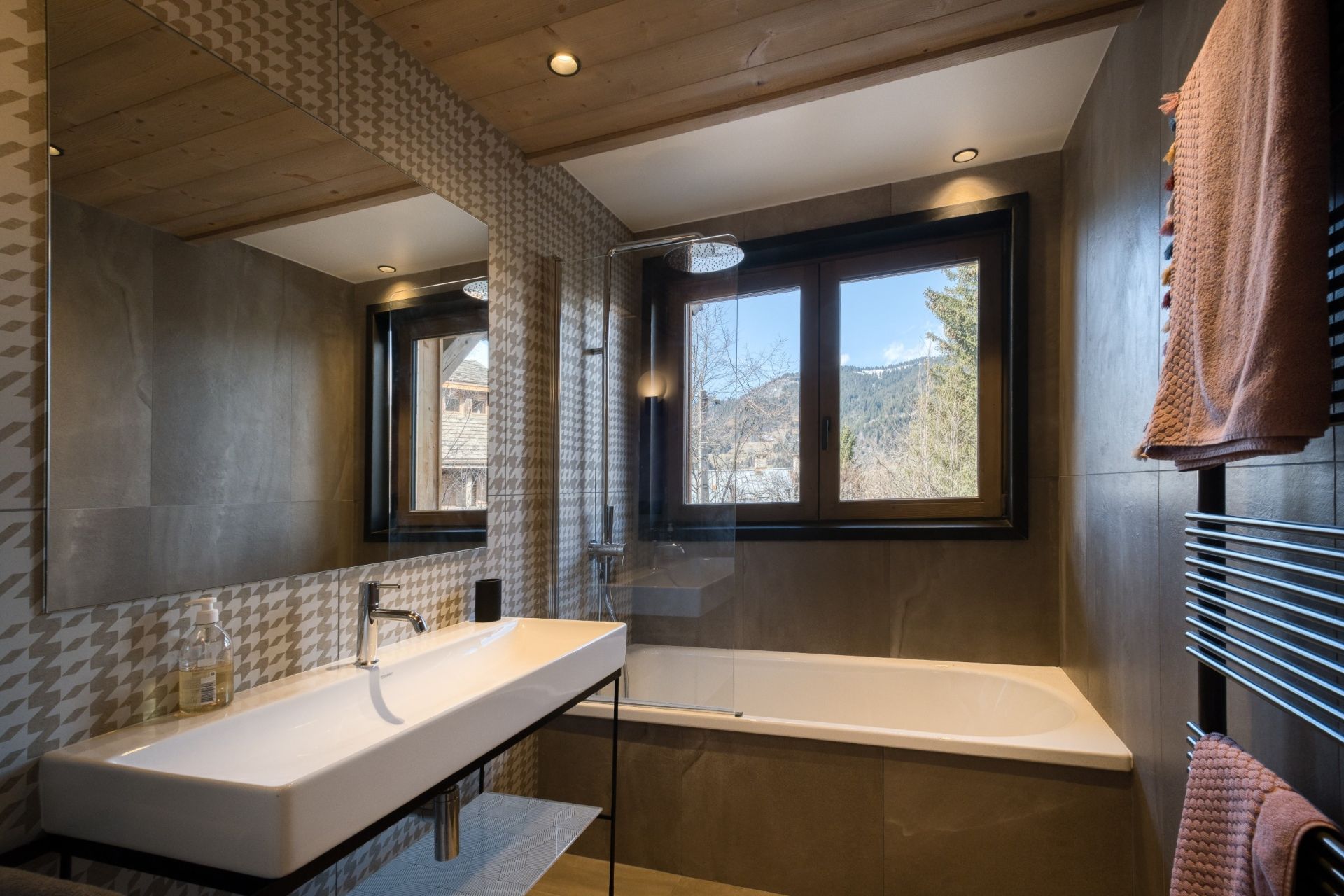 luxury apartment 4 Rooms for seasonal rent on MEGEVE (74120)