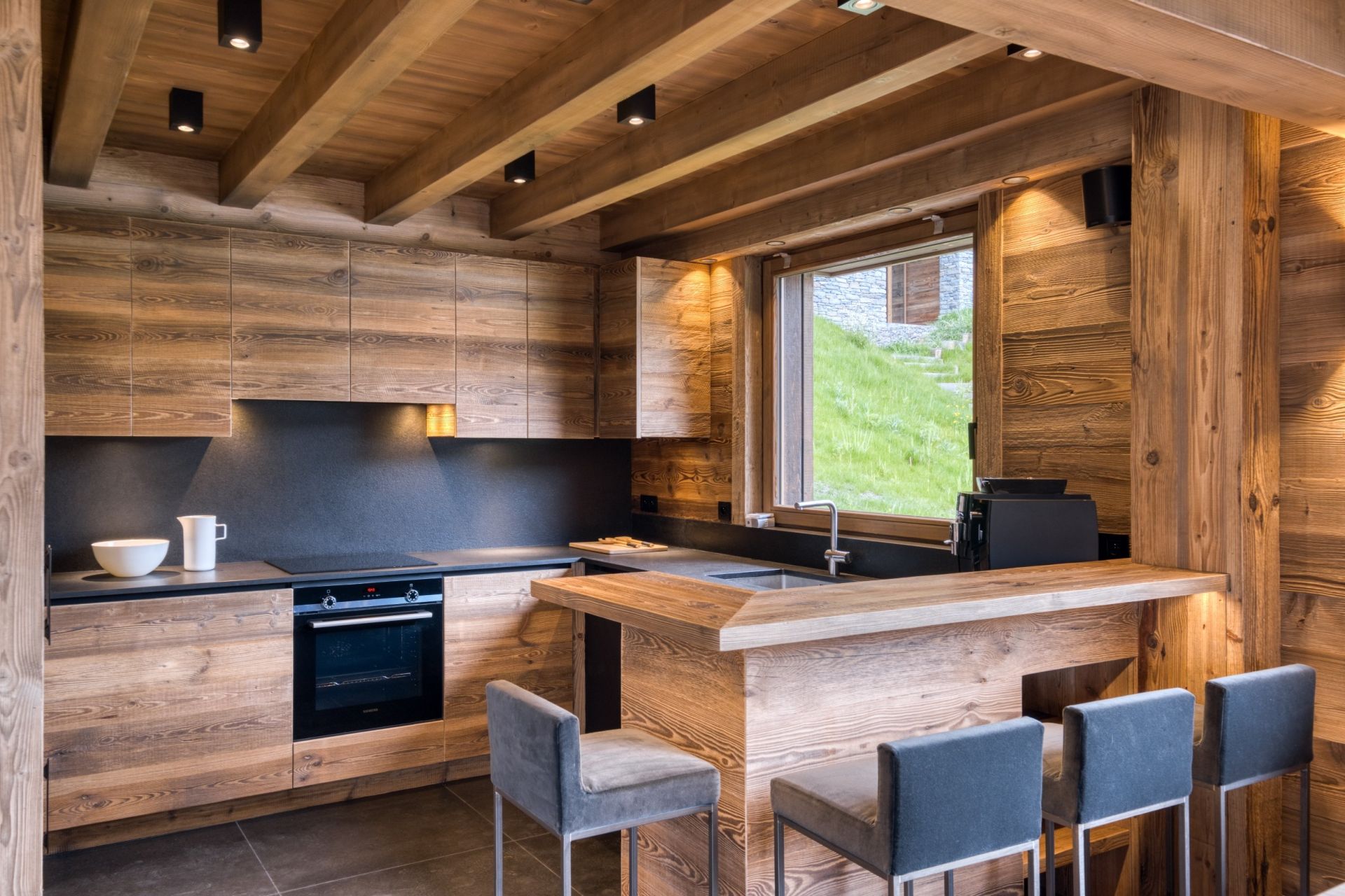 chalet de luxe 8 Pièces en location saisonnière sur DEMI QUARTIER (74120)