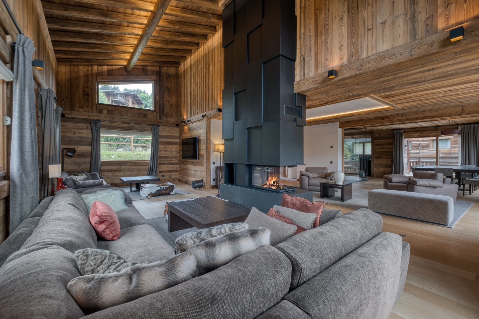 chalet de luxe 10 Pièces en location saisonnière sur MEGEVE (74120)