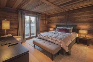 luxury chalet 10 Rooms for seasonal rent on MEGEVE (74120)
