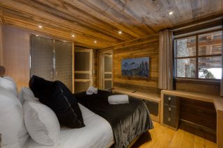 luxury chalet 8 Rooms for seasonal rent on MEGEVE (74120)