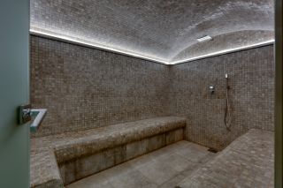 luxury chalet 8 Rooms for seasonal rent on MEGEVE (74120)