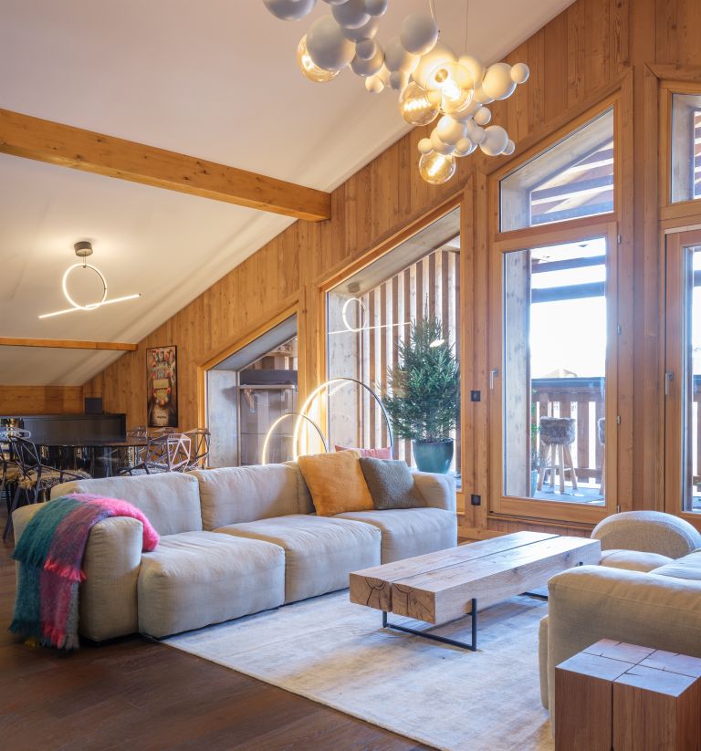 luxury apartment 5 Rooms for seasonal rent on MEGEVE (74120)