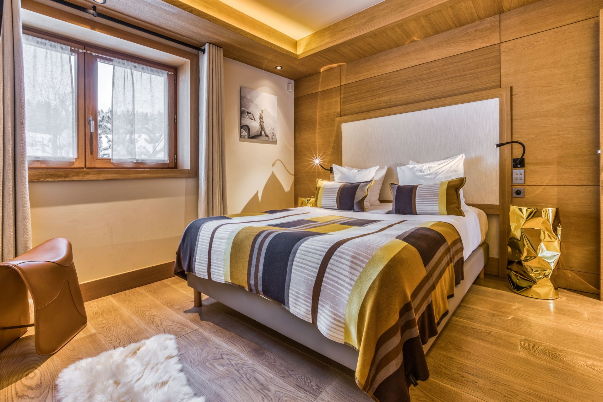 luxury chalet 15 Rooms for seasonal rent on MEGEVE (74120)