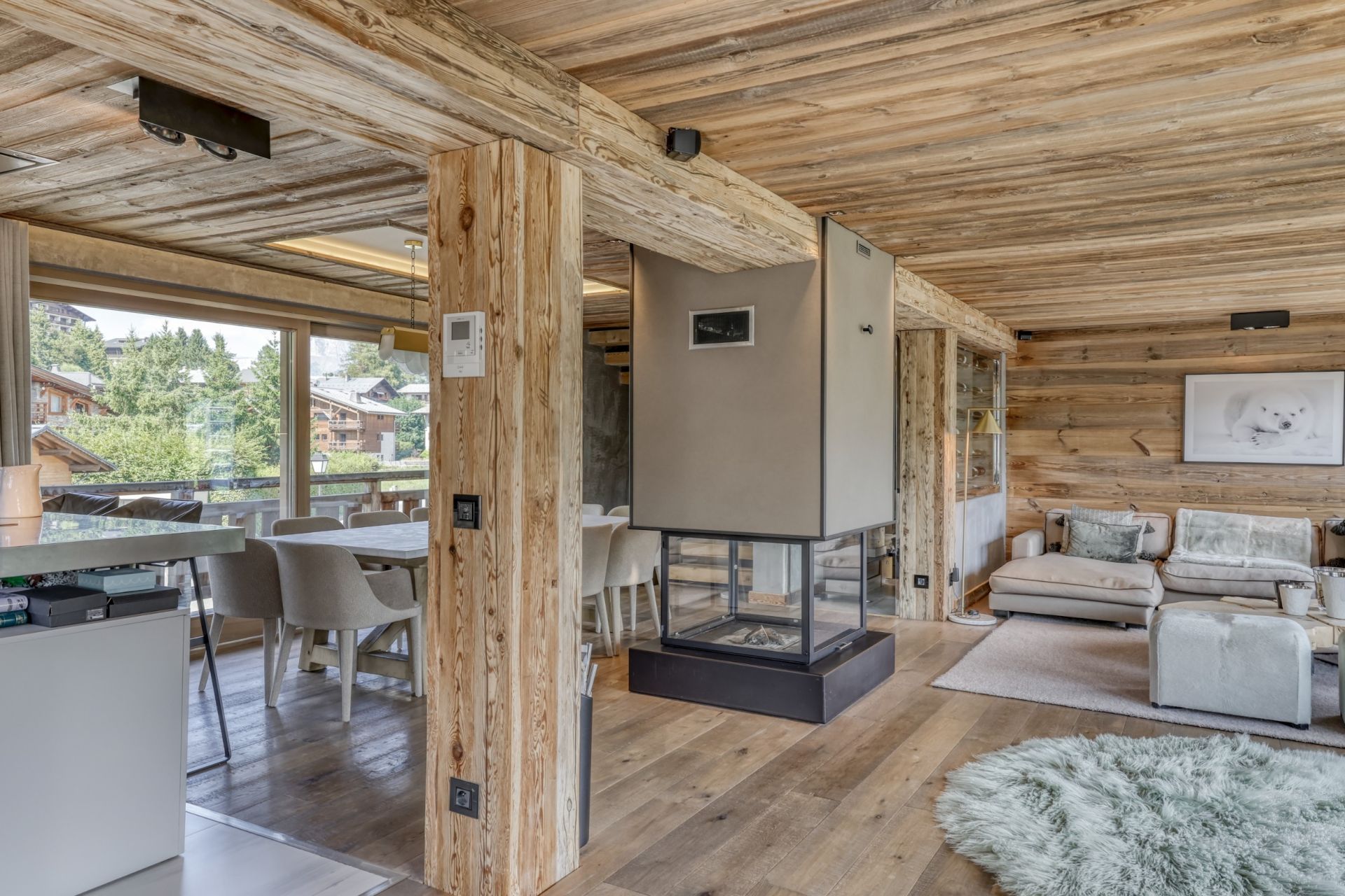 luxury chalet 6 Rooms for seasonal rent on MEGEVE (74120)