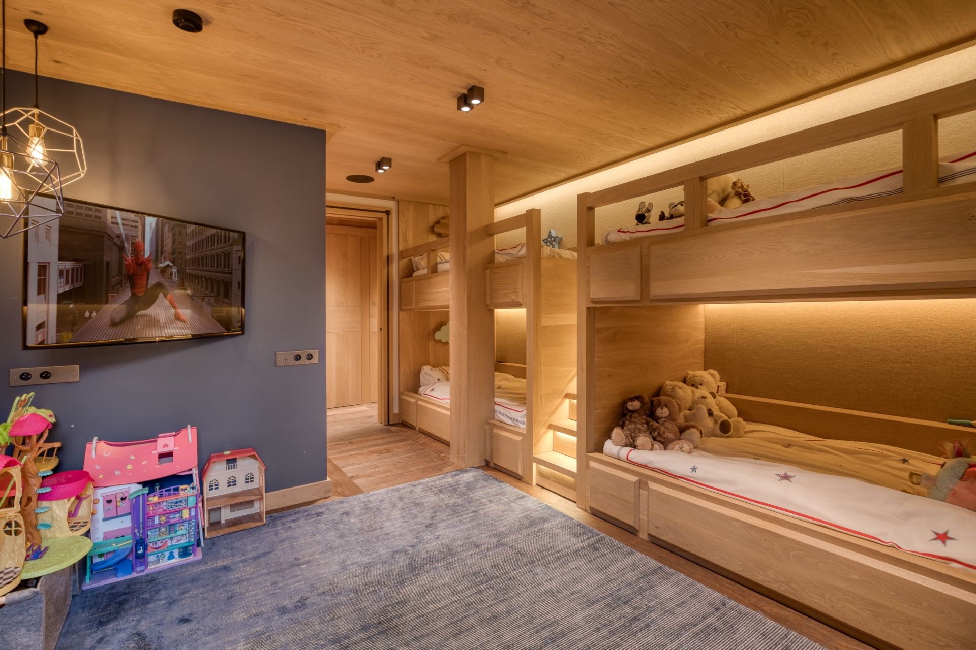 chalet de luxe 6 Pièces en location saisonnière sur MEGEVE (74120)