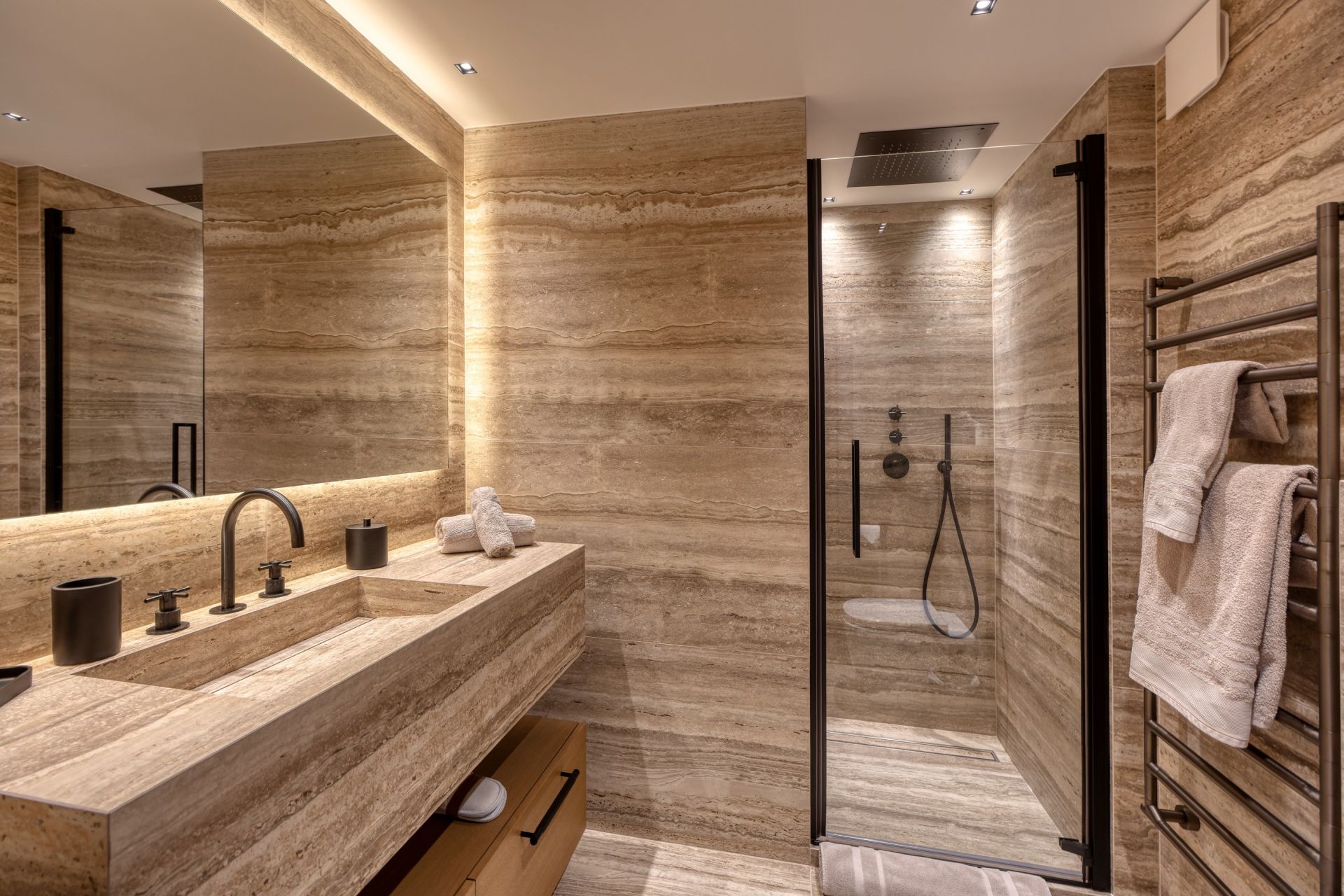 luxury chalet 10 Rooms for seasonal rent on MEGEVE (74120)