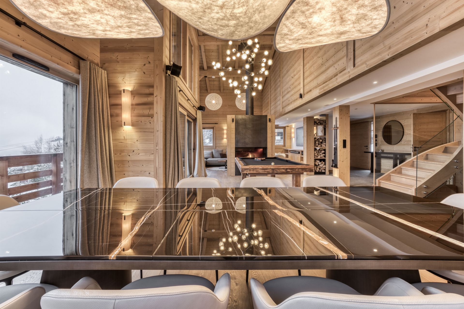 chalet de luxe 8 Pièces en location saisonnière sur DEMI QUARTIER (74120)