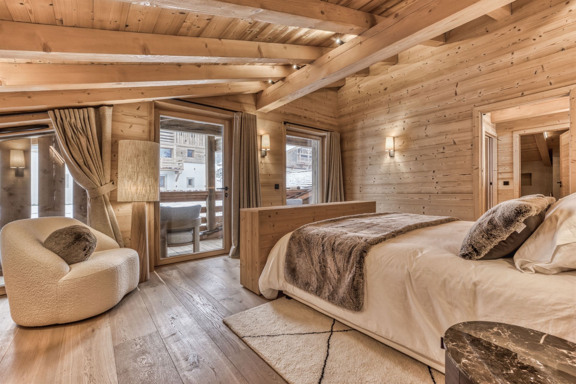luxury chalet 8 Rooms for seasonal rent on MEGEVE (74120)