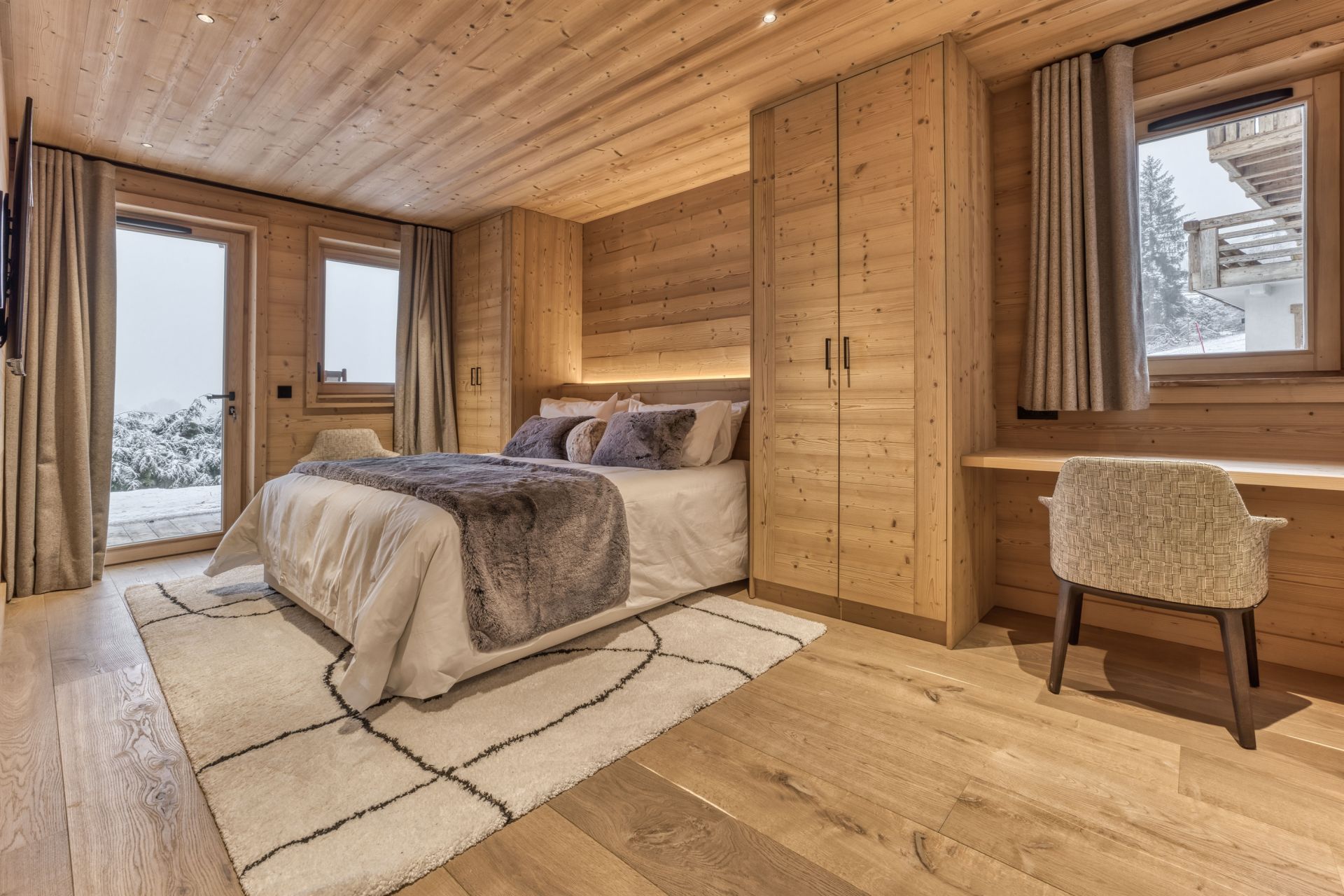 luxury chalet 8 Rooms for seasonal rent on MEGEVE (74120)