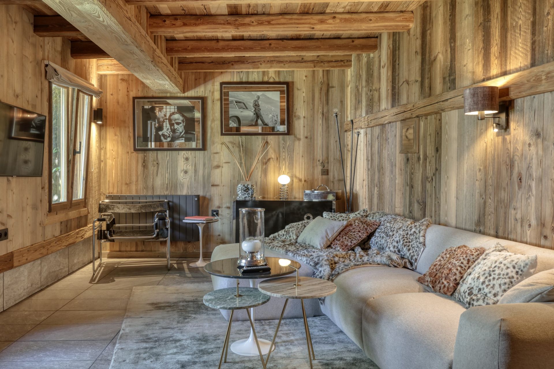 luxury chalet 8 Rooms for seasonal rent on MEGEVE (74120)