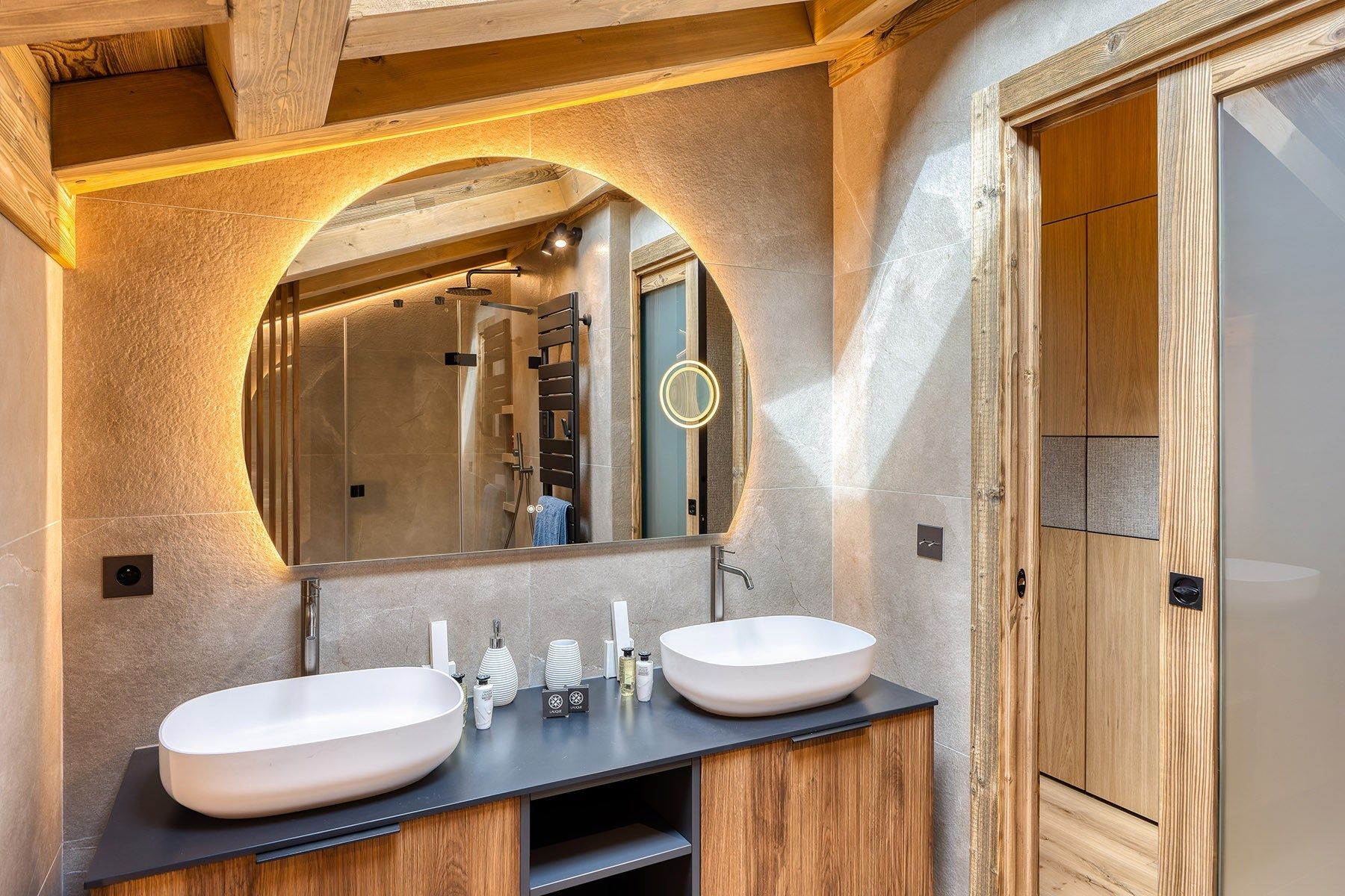 luxury apartment 7 Rooms for seasonal rent on MEGEVE (74120)