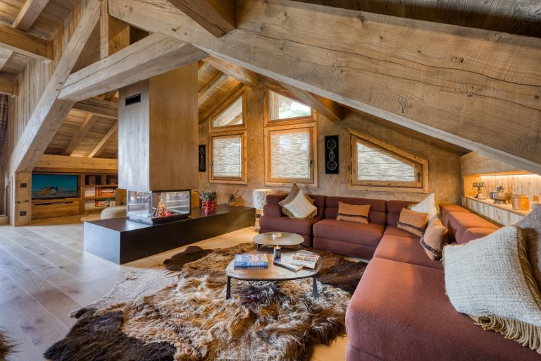 luxury apartment 6 Rooms for seasonal rent on MEGEVE (74120)