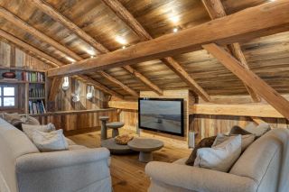 luxury farmhouse 9 Rooms for seasonal rent on MEGEVE (74120)