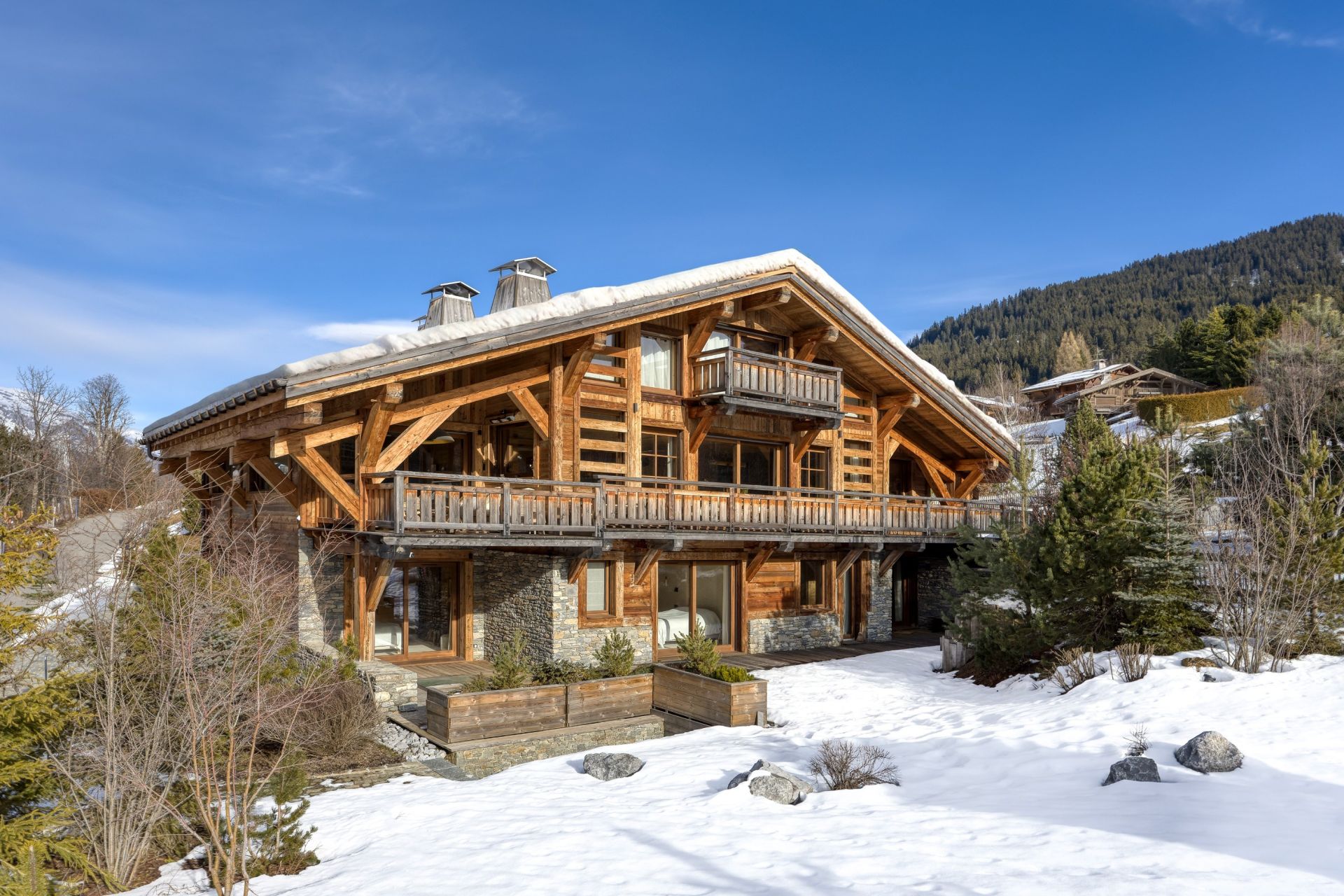 luxury chalet 10 Rooms for seasonal rent on MEGEVE (74120)