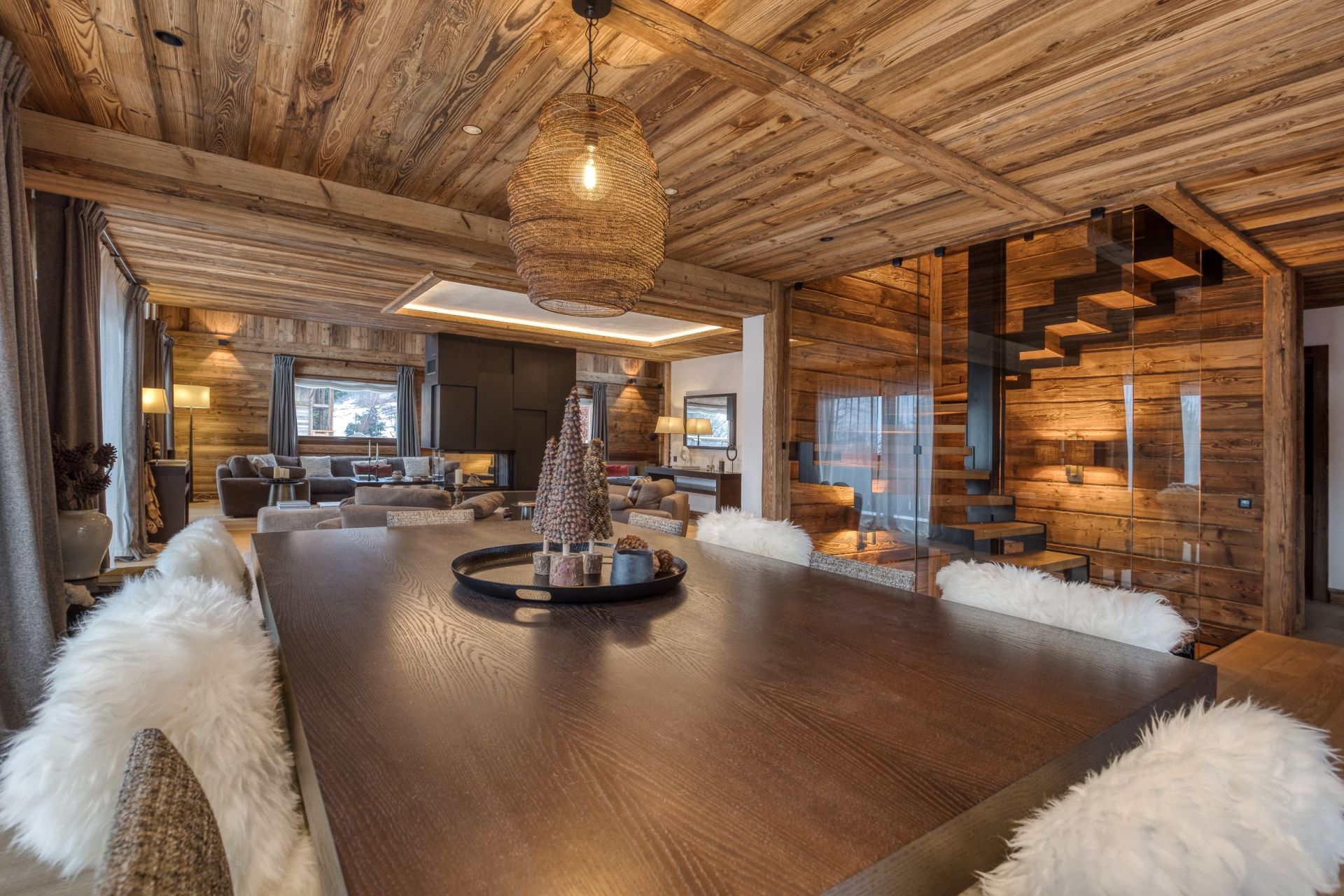 luxury chalet 7 Rooms for sale on MEGEVE (74120)