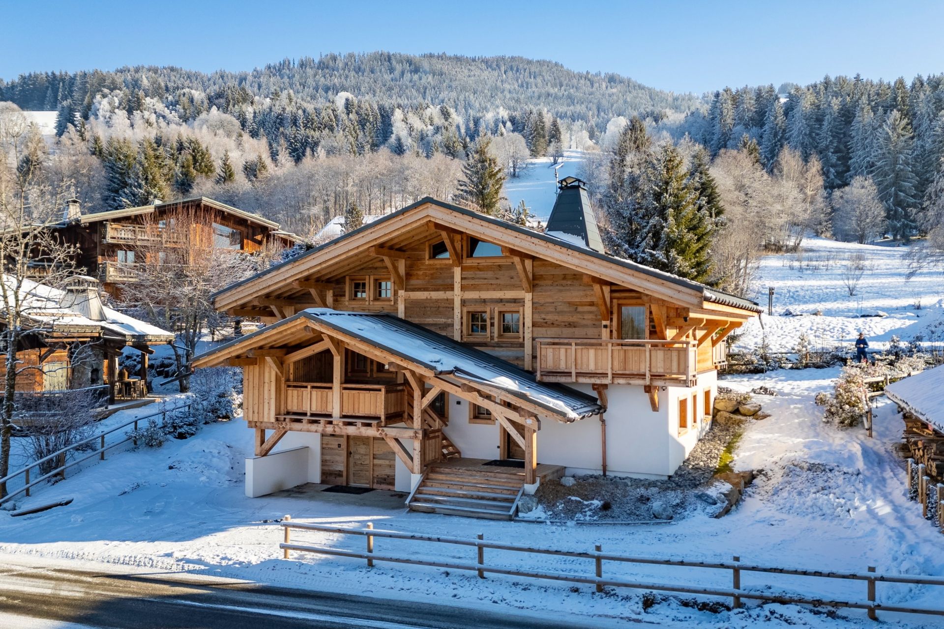 luxury chalet 7 Rooms for sale on MEGEVE (74120)