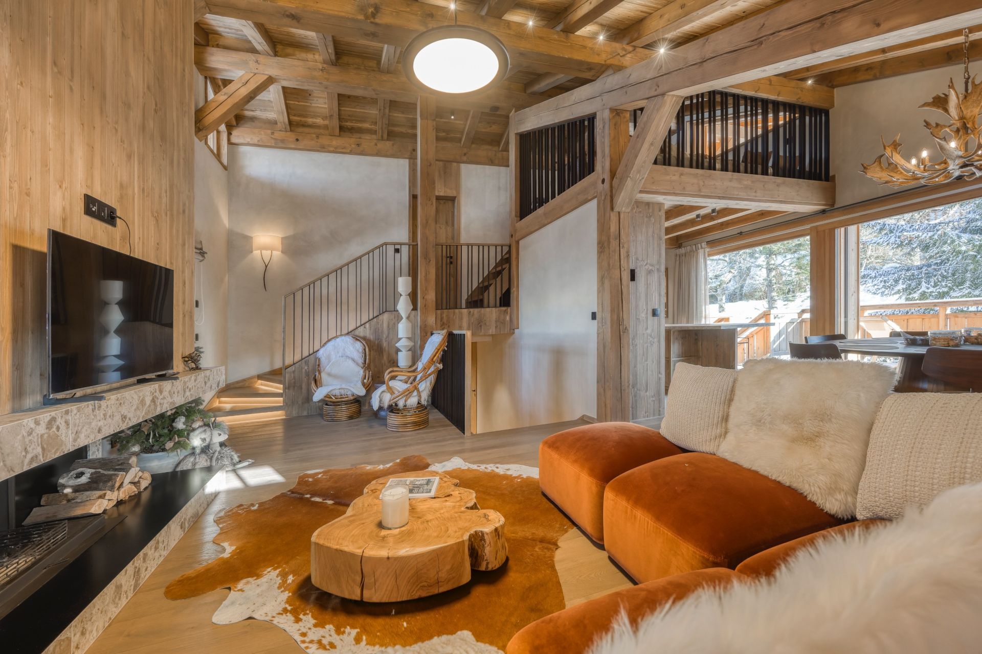 luxury chalet 7 Rooms for sale on MEGEVE (74120)