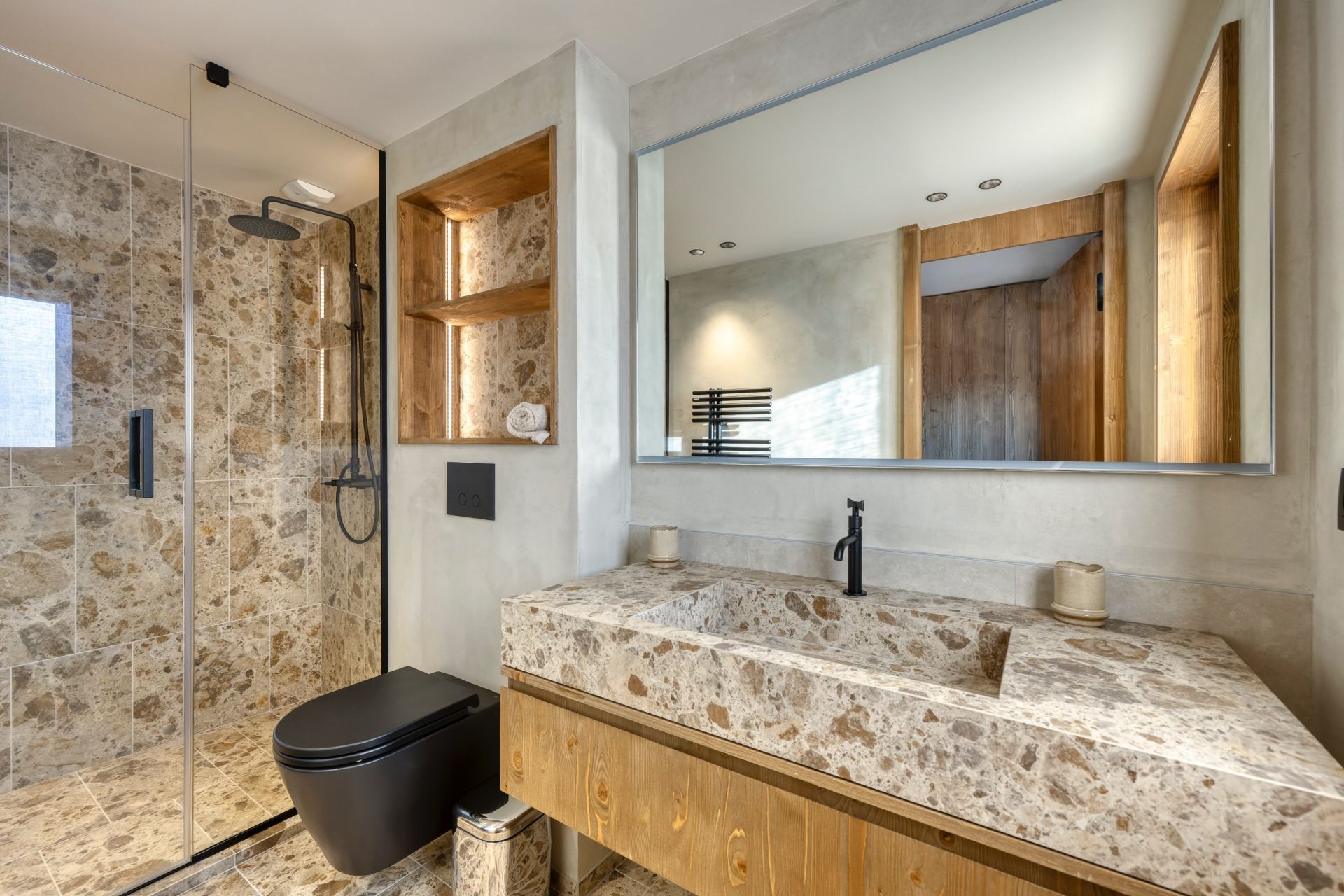 luxury chalet 7 Rooms for sale on MEGEVE (74120)