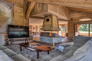 luxury chalet 10 Rooms for sale on MEGEVE (74120)