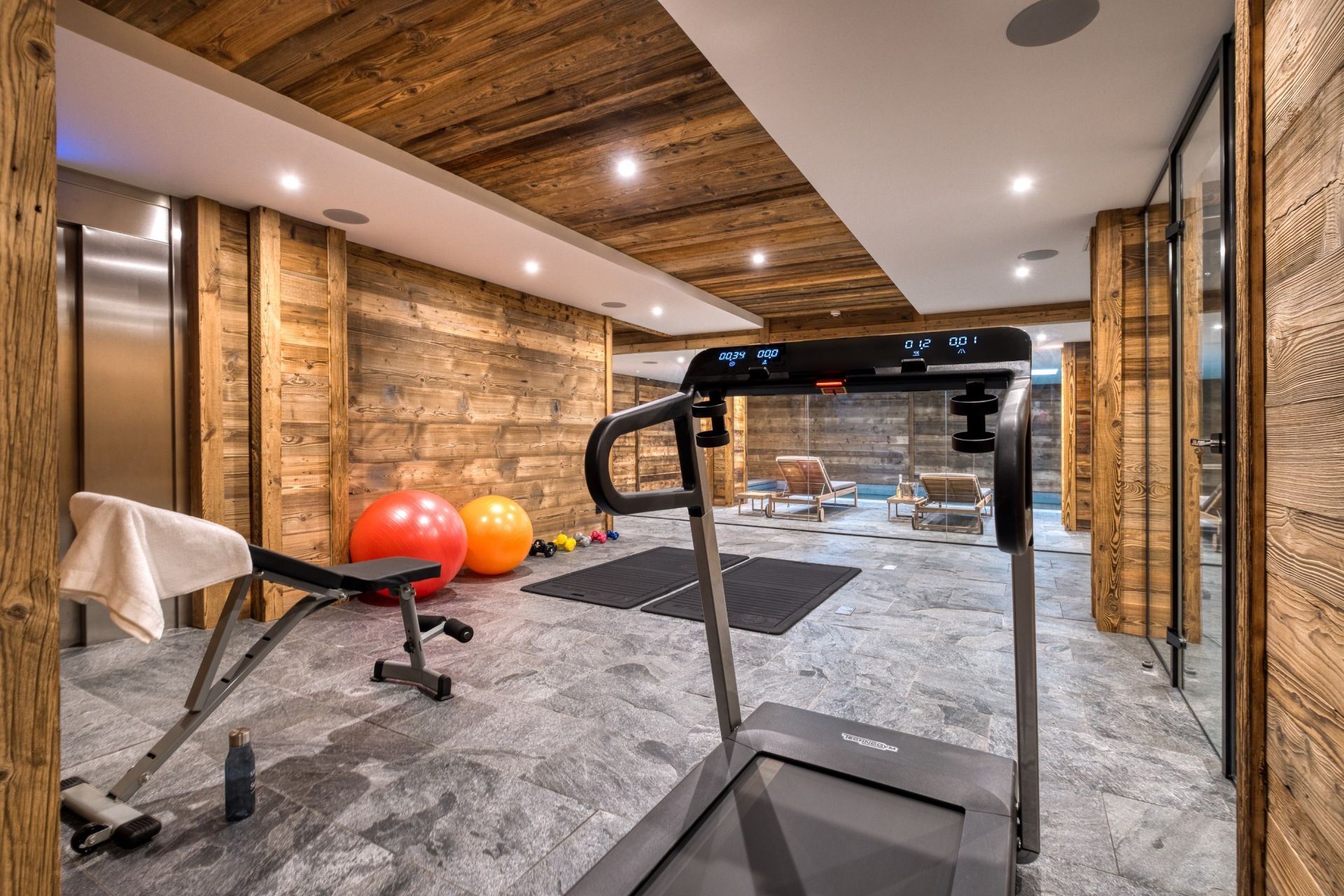 luxury chalet 18 Rooms for sale on MEGEVE (74120)