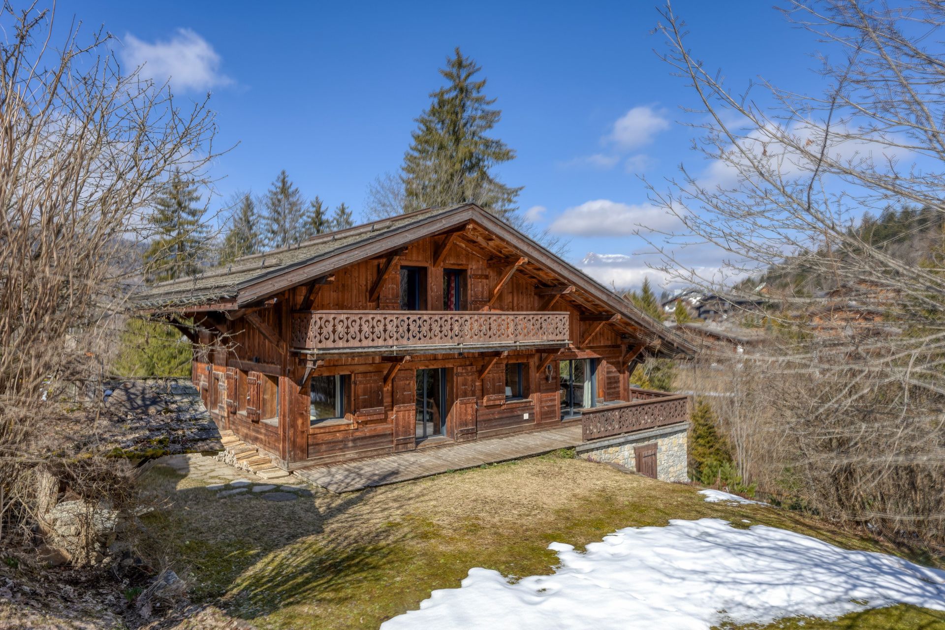 luxury chalet 8 Rooms for sale on MEGEVE (74120)
