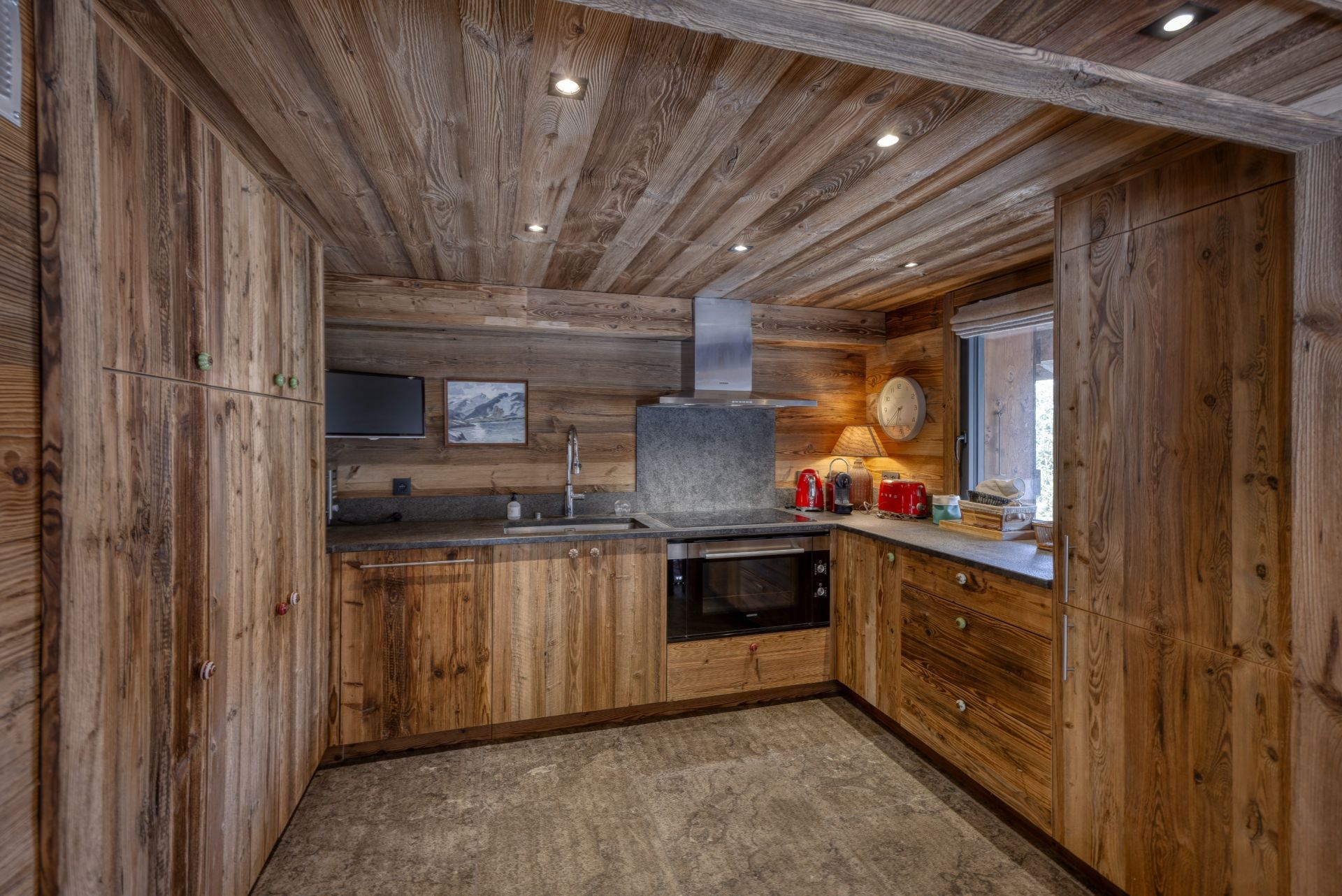 luxury chalet 8 Rooms for sale on MEGEVE (74120)