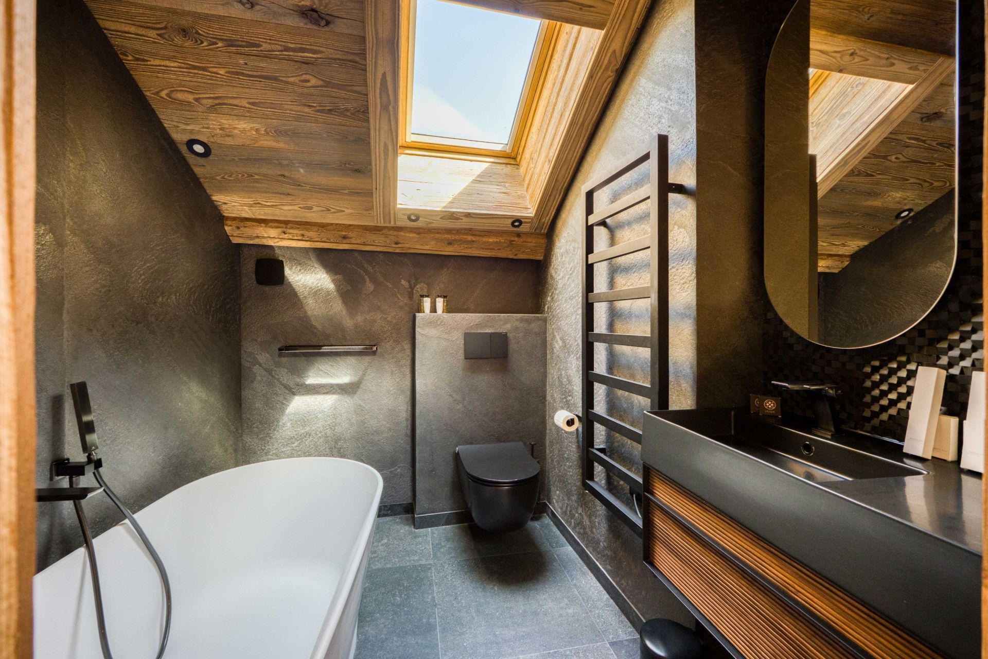 luxury apartment 6 Rooms for seasonal rent on MEGEVE (74120)