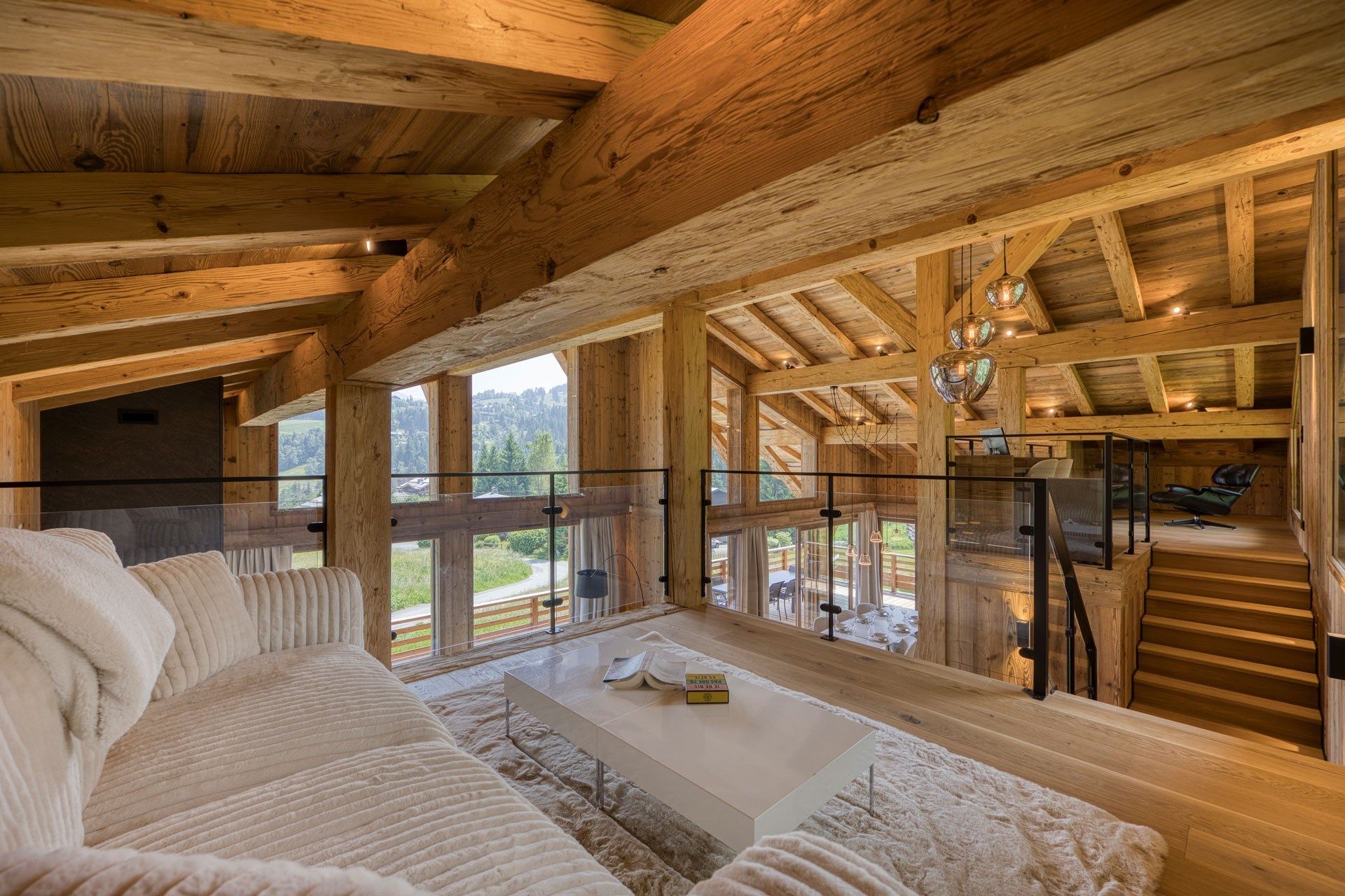 chalet de luxe 7 Pièces en location saisonnière sur COMBLOUX (74920)