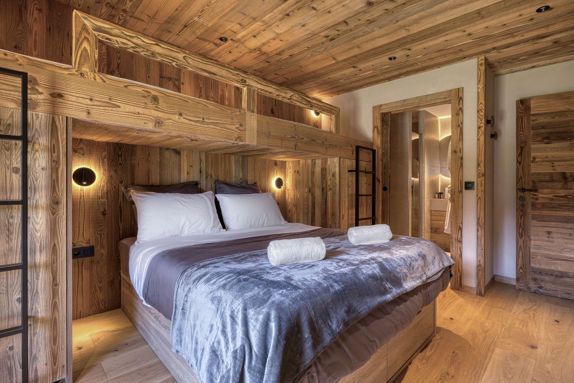chalet de luxe 7 Pièces en location saisonnière sur COMBLOUX (74920)