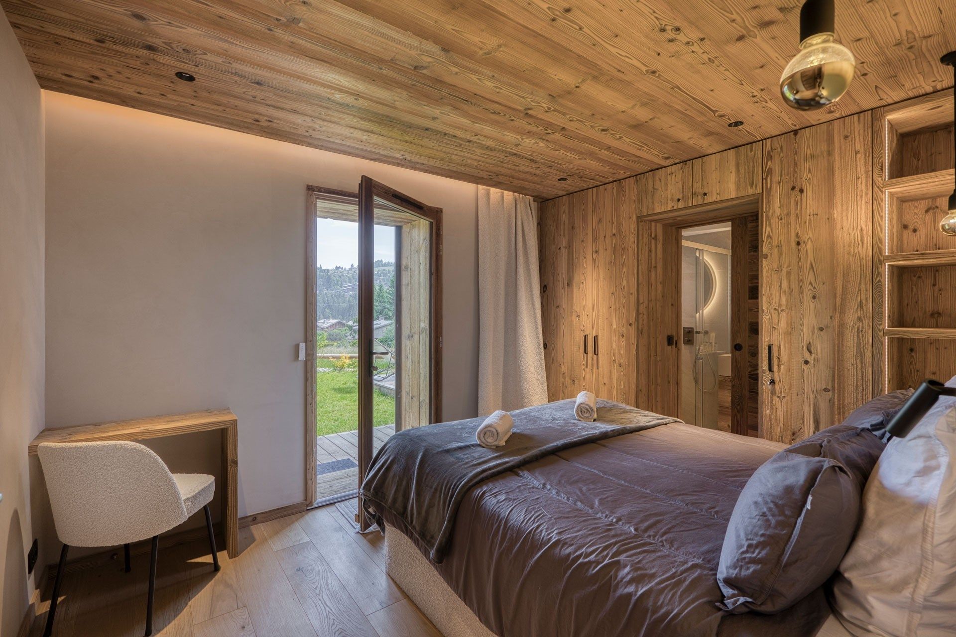 chalet de luxe 7 Pièces en location saisonnière sur COMBLOUX (74920)
