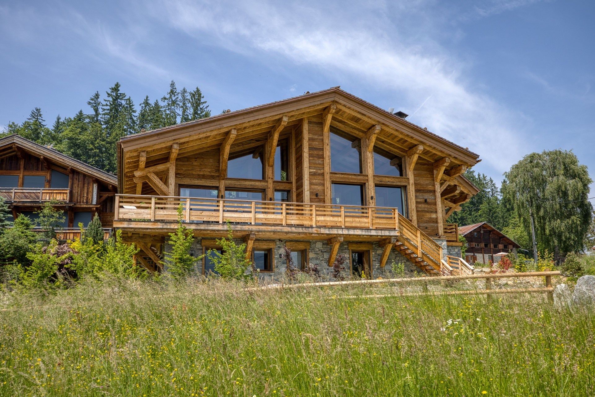 luxury chalet 7 Rooms for seasonal rent on COMBLOUX (74920)