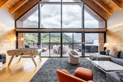luxury chalet 7 Rooms for sale on LES DEUX ALPES (38860) Sale Luxury chalet Les Deux Alpes 7 Rooms 193 m²