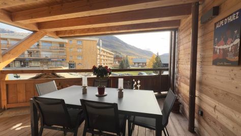 luxury apartment 4 Rooms for sale on L ALPE D HUEZ (38750) Sale Luxury apartment L'Alpe d'Huez 4 Rooms 68 m²