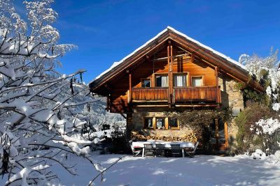 luxury chalet 7 Rooms for sale on ST CHAFFREY (05330) Sale Luxury chalet Saint-Chaffrey 7 Rooms 222 m²