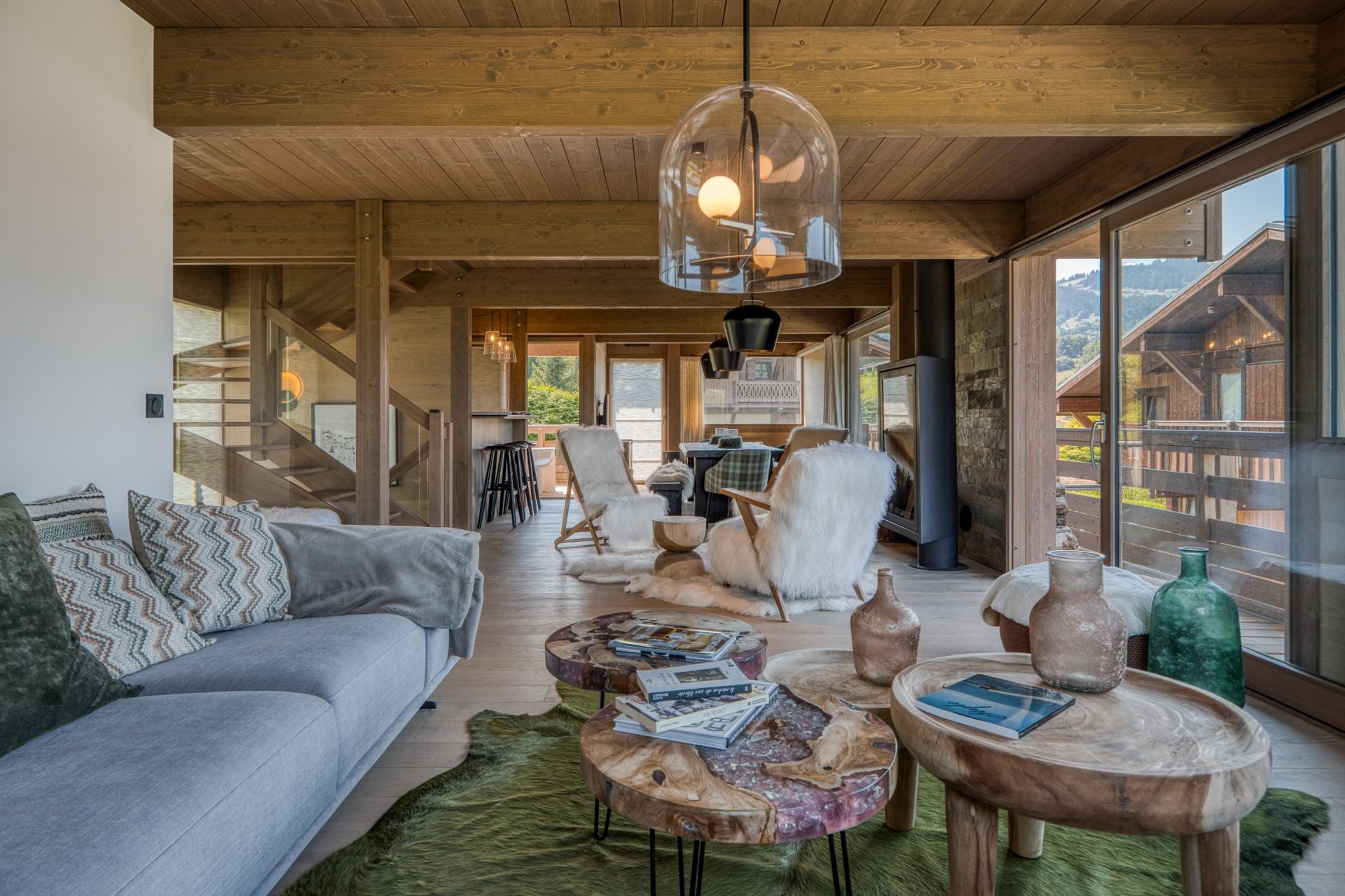 luxury chalet 7 Rooms for sale on MEGEVE (74120)
