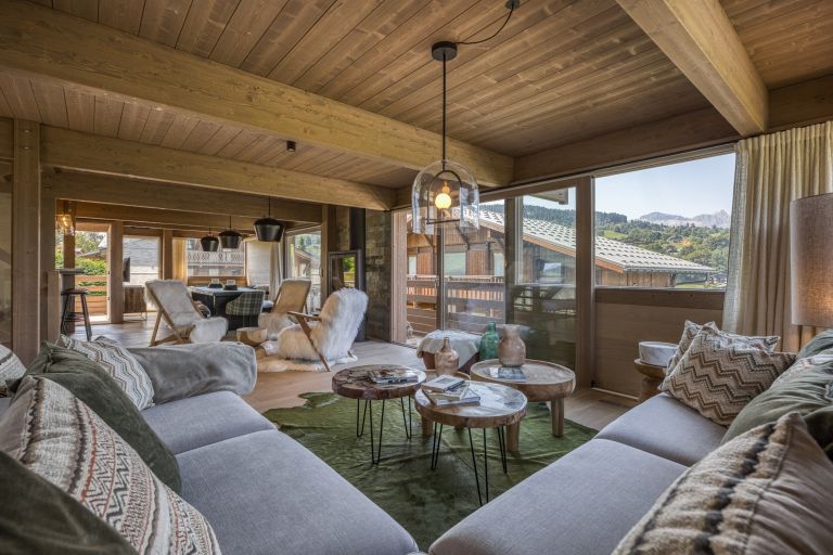 luxury chalet 7 Rooms for sale on MEGEVE (74120)