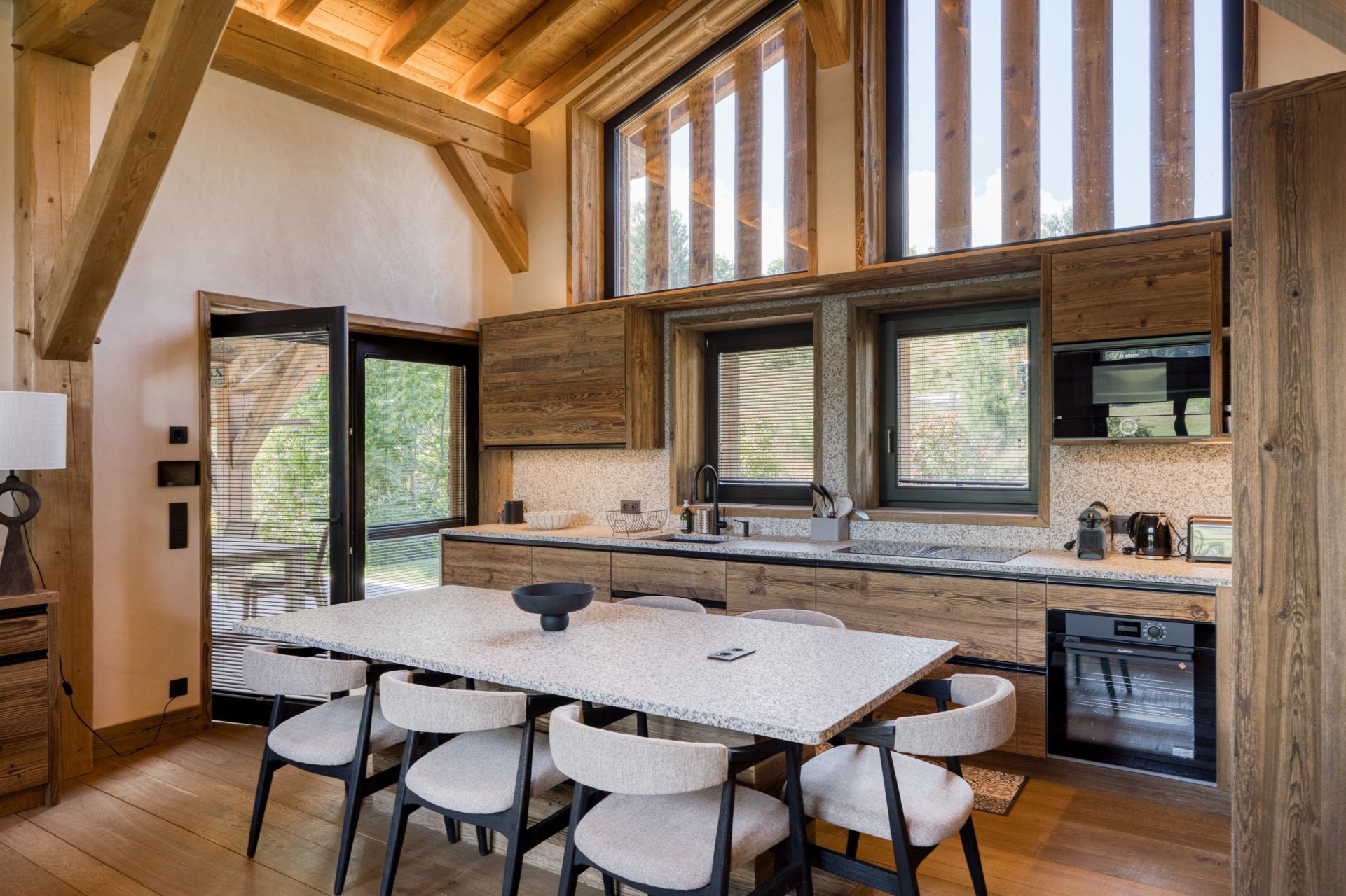 luxury chalet 13 Rooms for seasonal rent on MEGEVE (74120)